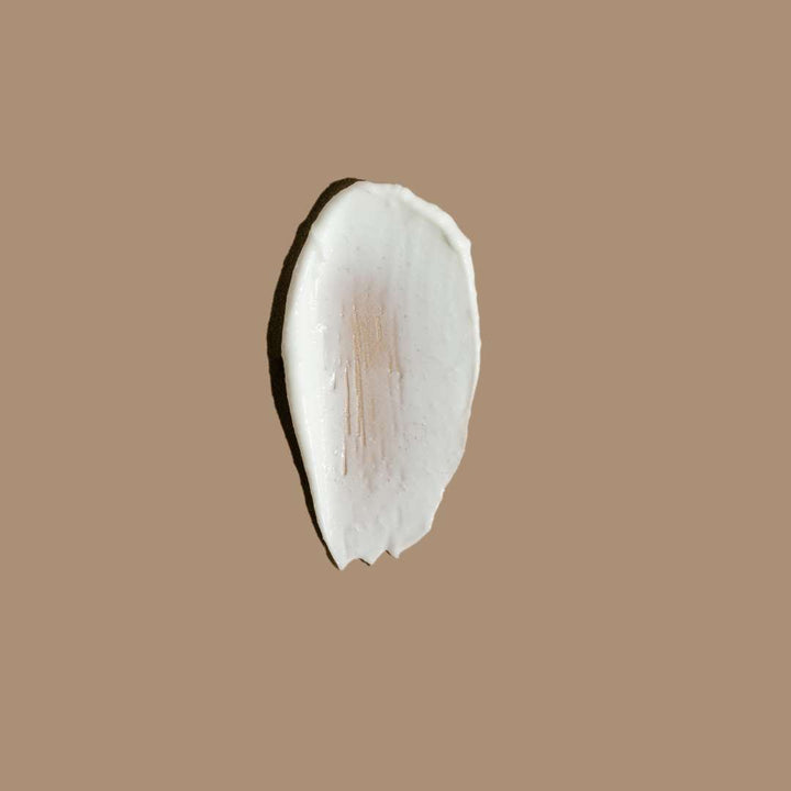 WILD GRACE MOON DUST. Double action exfoliant with AHA and jojoba pearls.