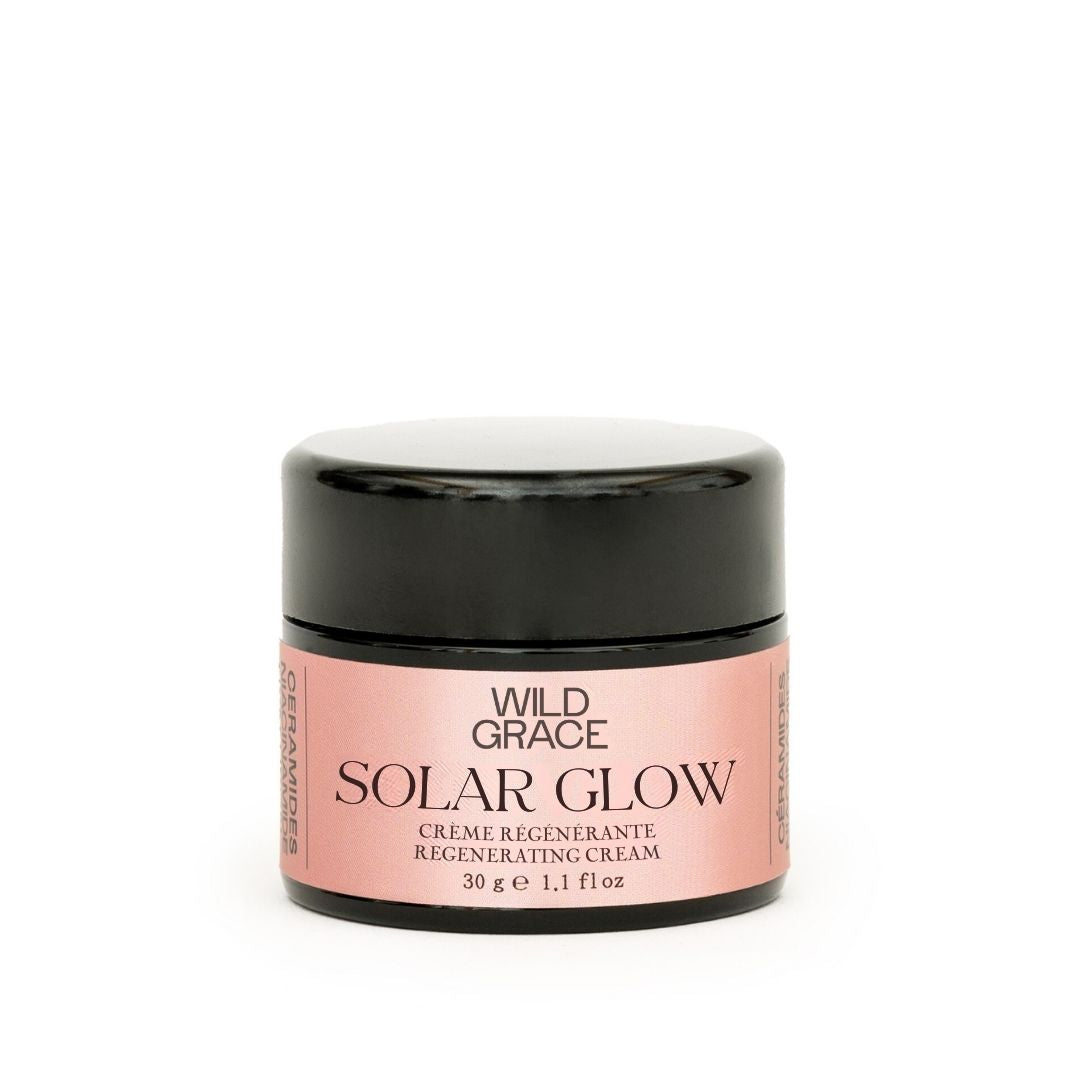 WILD GRACE SOLAR GLOW Regenerating and hydrating face cream. Hydrating ceramides and hyaluronic acid creams, with anti-aging holy basil extract. For all skin types.