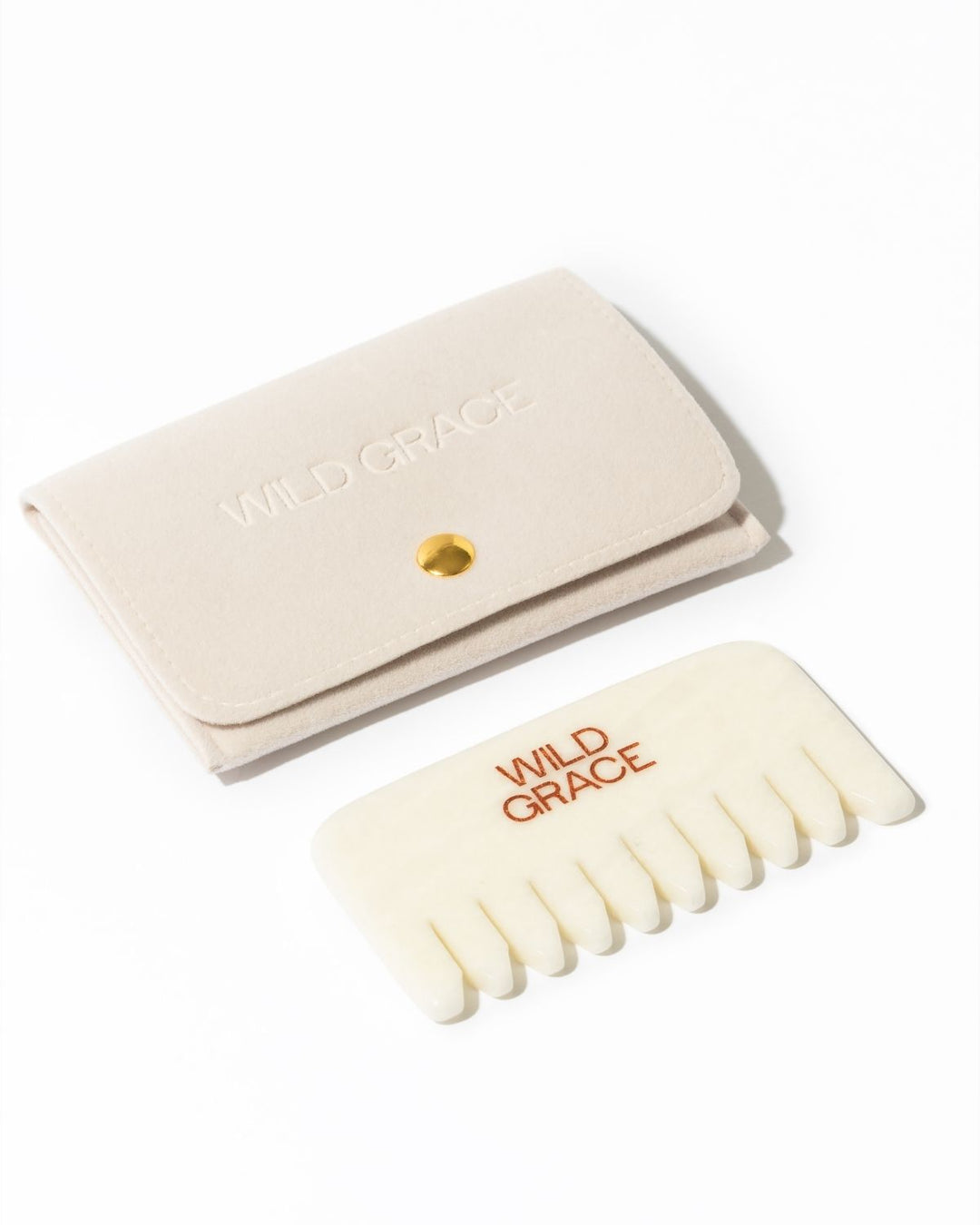 White jade comb and pouch with &