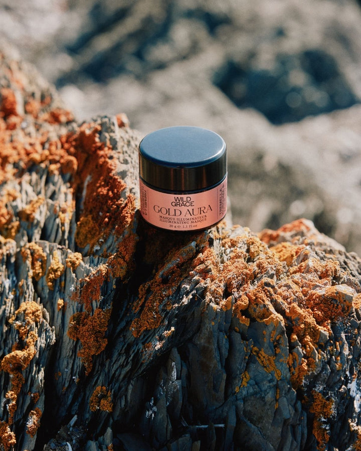 GOLA AURA illuminating and hydrating facial masque formulated with turmeric and tremella extracts and hyaluronic acid.  By WILD GRACE, Montreal-based vegan skincare.