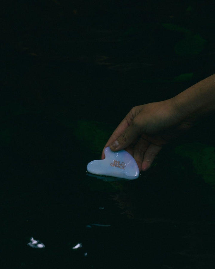 GUA SHA · Opalite